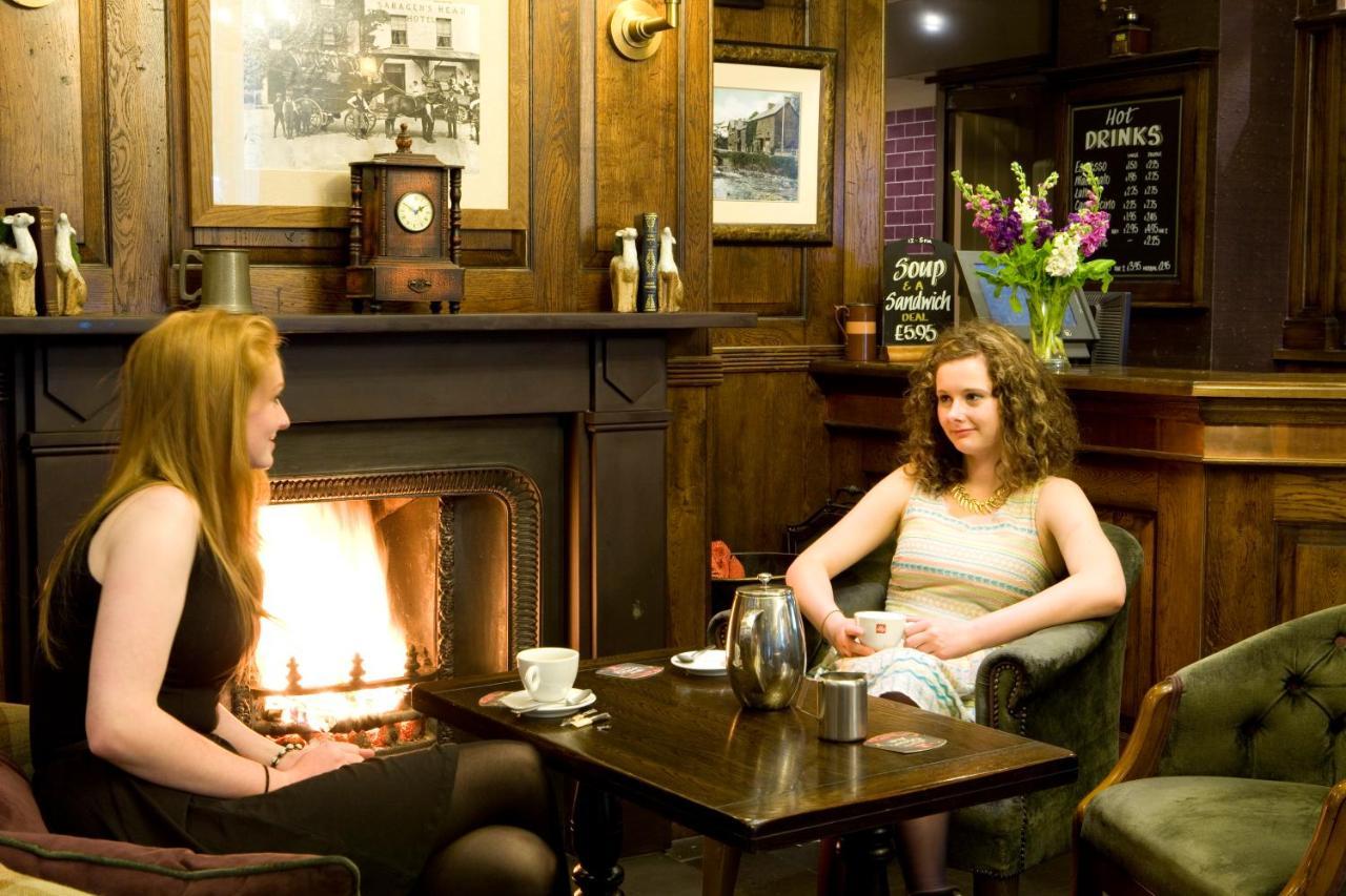 Saracens Head Hotel Beddgelert Bagian luar foto