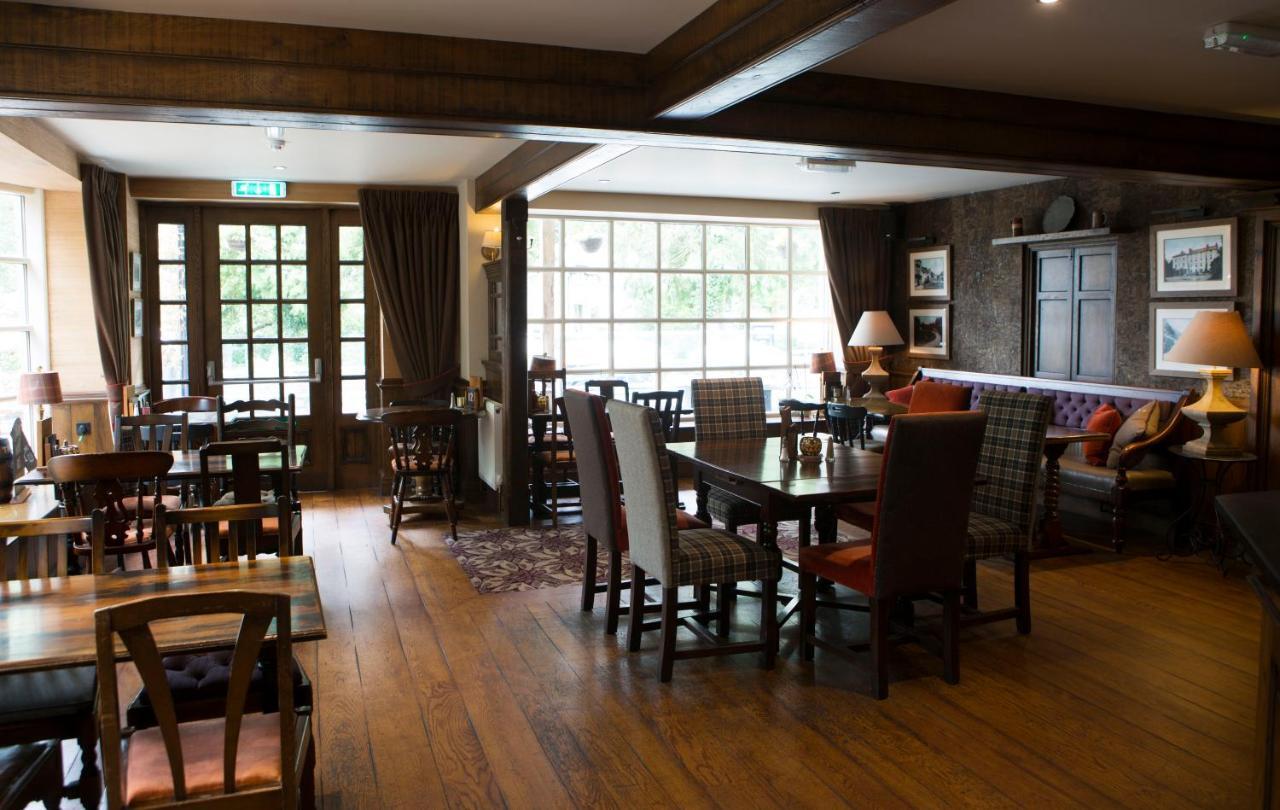 Saracens Head Hotel Beddgelert Bagian luar foto
